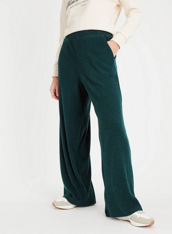 Green Coord Wide Leg Joggers 18